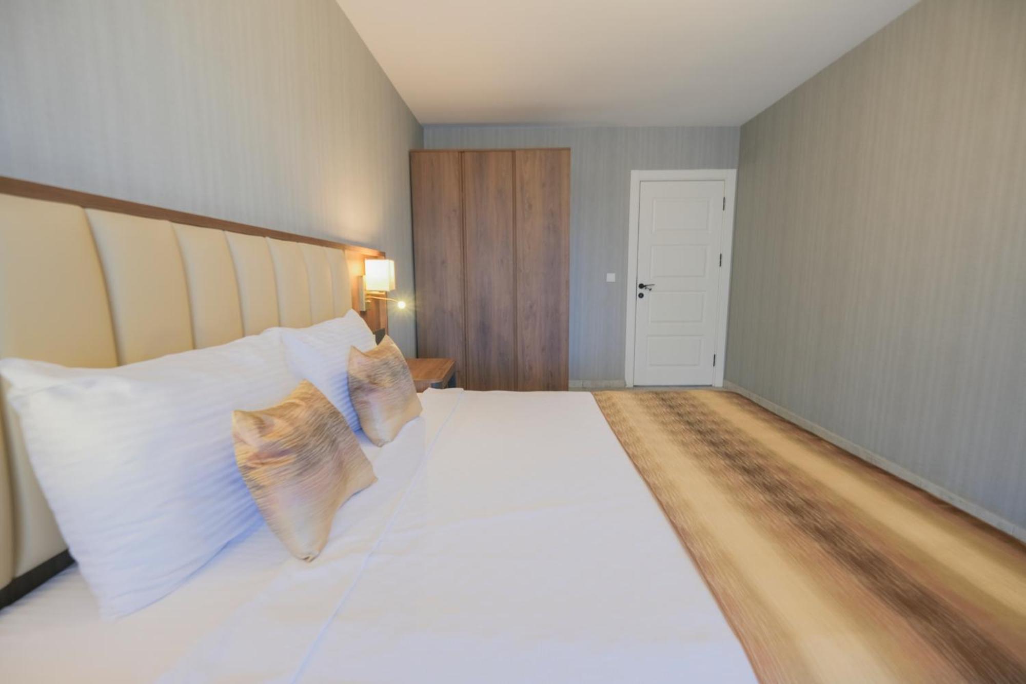Days Inn By Wyndham アランヤ エクステリア 写真