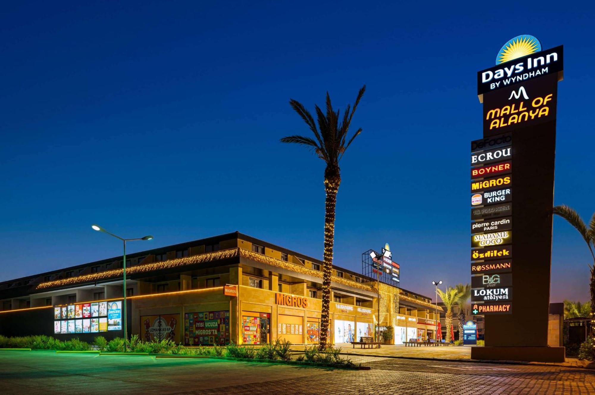 Days Inn By Wyndham アランヤ エクステリア 写真